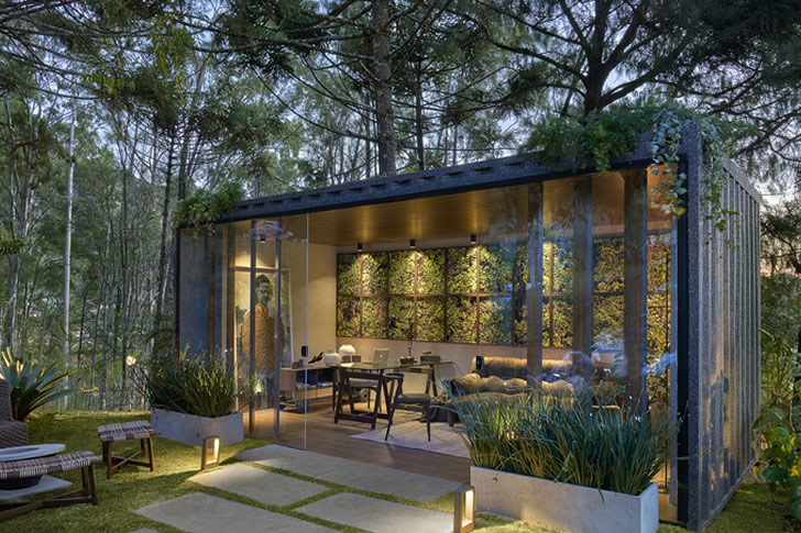 ガーデンオフィスでの在宅勤務：自然環境を活用した新しいワークスタイル