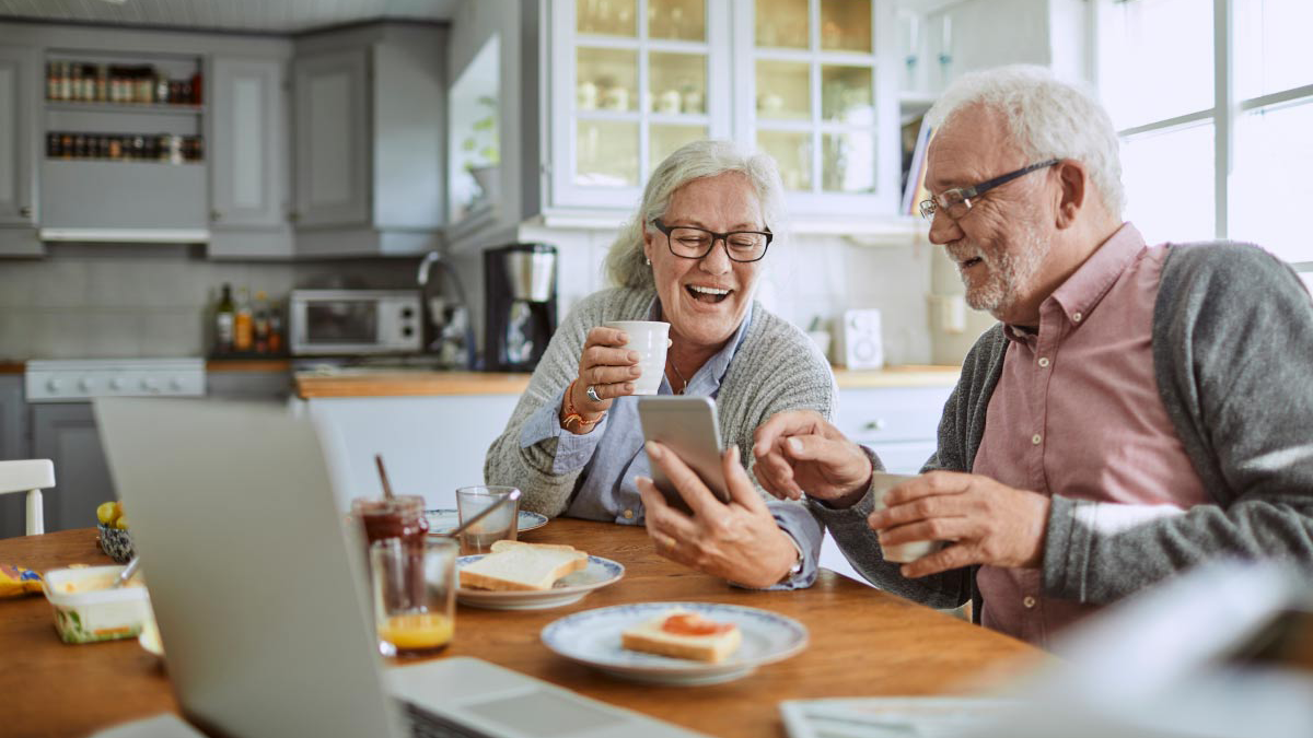 Discover the Smooth Path to Embracing Life in a Senior Apartment